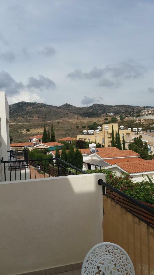 No3,23 Neilmmantos St Peyia Villa Kültér fotó